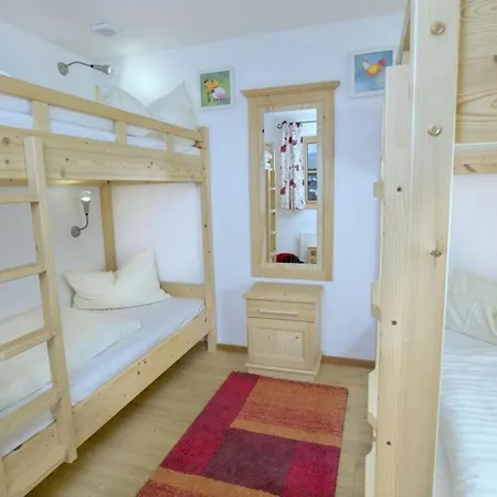 Nyaraló Schoeneben 't Hoge Loo *