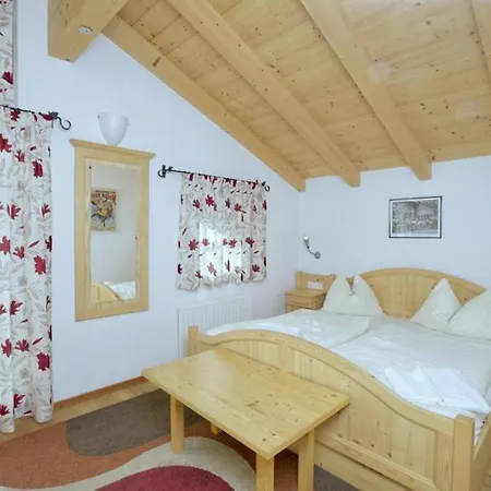 Schoeneben 't Hoge Loo Сasa de vacaciones Wald im Pinzgau