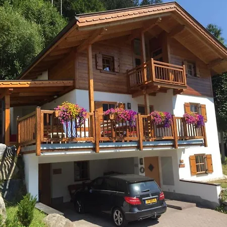 Schoeneben 't Hoge Loo Holiday home *