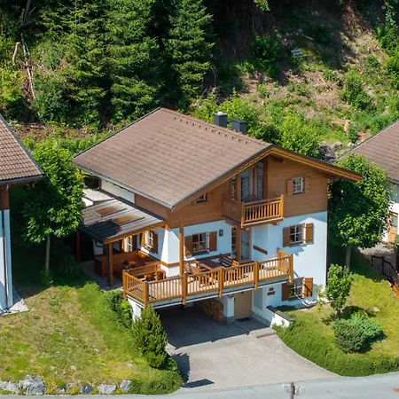 Nyaraló Schoeneben 't Hoge Loo *