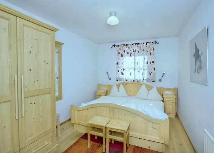 Schoeneben 't Hoge Loo Tatil Evi Wald im Pinzgau