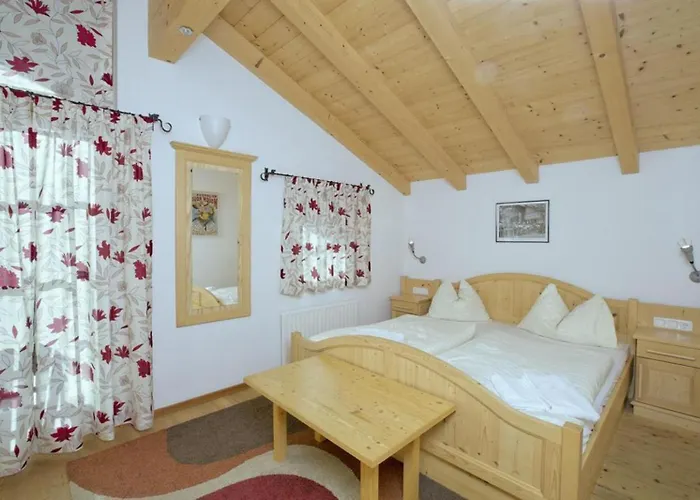 Schoeneben 't Hoge Loo *